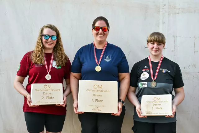 Die Top drei bei den Frauen: Evelyn Perhab, Lisa-Marie Stampfl, Kerstin Fischerauer | Foto: BÖE/Herbert Pendl
