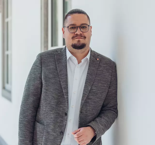 Thomas Antlinger fordert von Manfred Haimbuchner mehr Fördermittel für die gemeinnützigen Wohnbauträger.  | Foto: MecGreenie