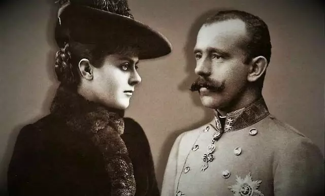 Mary Vetsera &amp; Kronprinz Rudolf von Habsburg – der um ihr tragisches Ende entstandene Mythos gibt bis heute Rätsel auf. | Foto: Wikimedia (gemeinfrei)