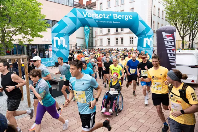 Über 200 Läuferinnen und Läufer starteten in Leoben beim Wings for Life Run.  | Foto: Harald Tauderer