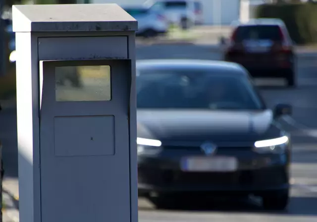 Ihm wurde an Ort und Stelle der Führerschein vorläufig abgenommen und die Weiterfahrt untersagt (Symbolfoto) | Foto: MeinBezirk.at