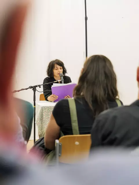 Zum Thema Heimat und Identität haben die Gäste des Performance Brunch "Hoamli" am 4. Mai 2025 in Kremsmünster gestaunt, gelacht, nachgedacht und Geschichten aus ihrem eigenen Leben erzählt. | Foto: Thomas Brunner Photography