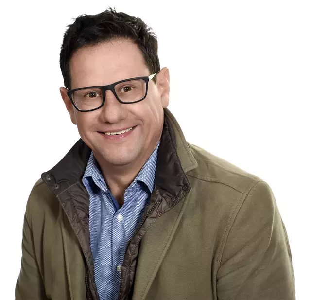 Bürgermeister Arnold Marbek betont die Bedeutung des ehrenamtlichen Engagements in der Gemeinde Poggersdorf.  | Foto: Gemeinde Poggersdorf
