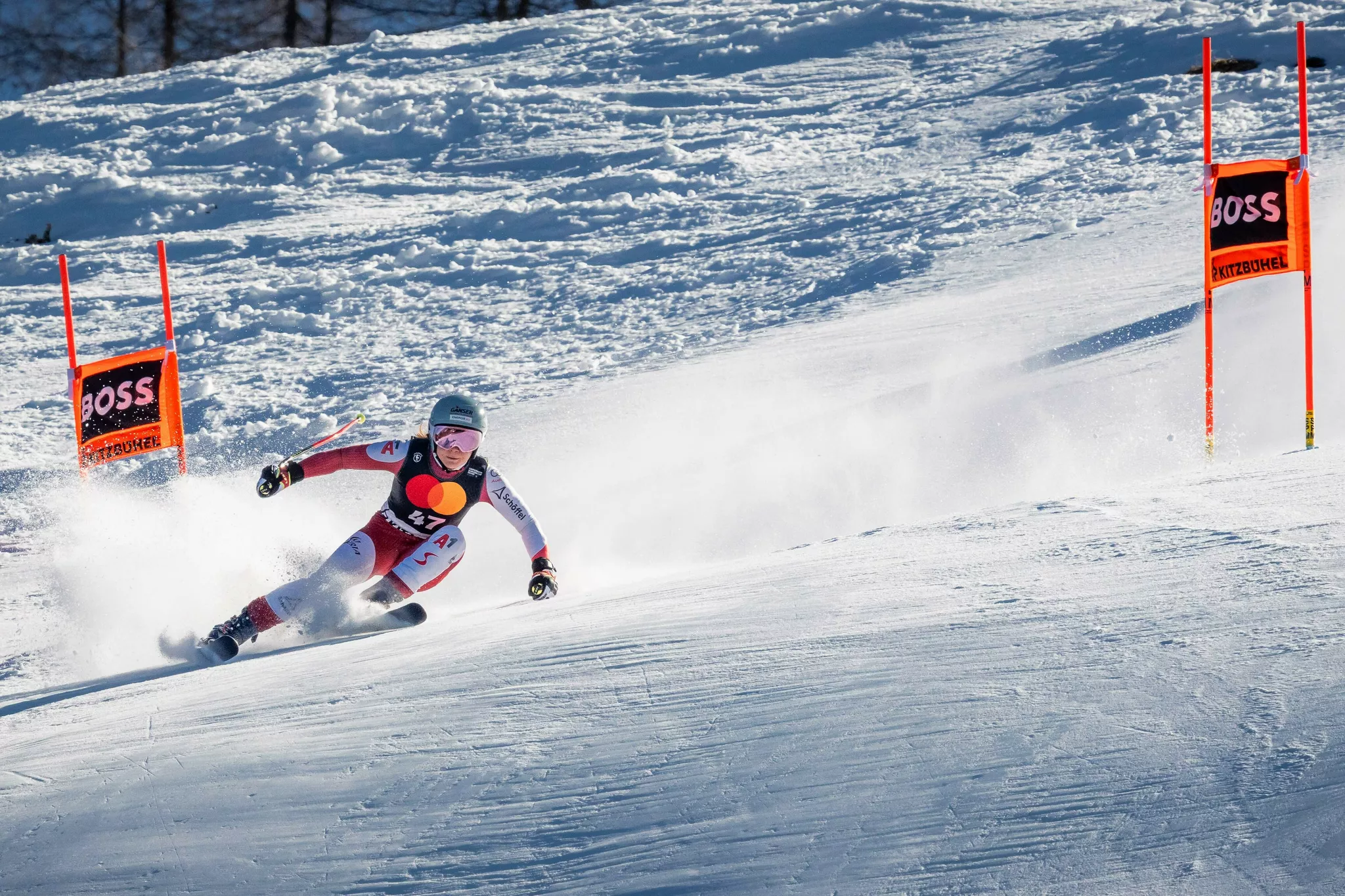Skifahrerin aus St. Peter im ÖSV Kader: Pia Hauzenberger schafft den ...