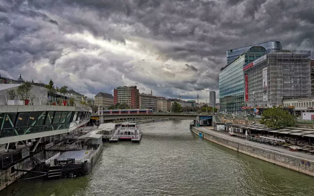 Der Mittwoch wird wolkig, teilweise kommt allerdings die Sonne raus.  | Foto: rainhard2/Pixabay