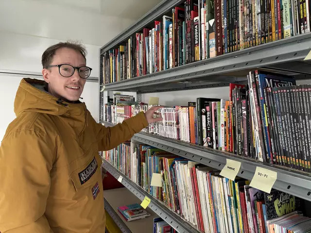 Die Comics-Box ist aus ihrem Winterschlaf zurück. Dieses Jahr soll man hier nicht nur Comics und Manga ausborgen können. | Foto: Michael Marbacher/MeinBezirk