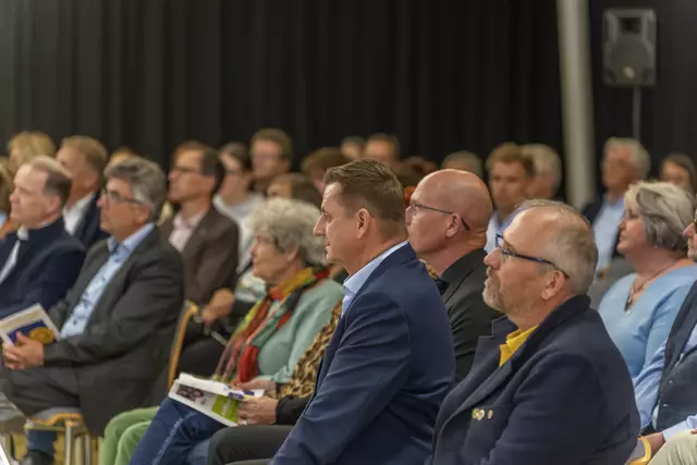 Auch Bürgermeister Kurt Wallner war unter den Gästen und Rednern. | Foto: Hubert Uranjek | picarto.at