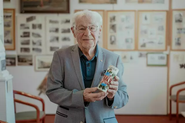 Direktor Helmut Sillner führt jeden Sonntag durch das Kurmuseum. | Foto: Sillner