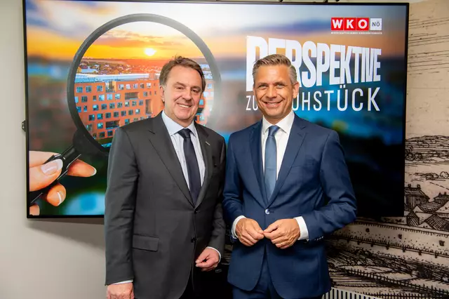 WKNÖ-Präsident Wolfgang Ecker und Bundesminister Wolfgang Hattmannsdorfer (v.l.) | Foto: Tanja Wagner