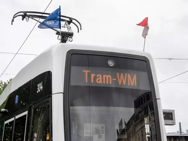 Die weltweit erste Tram-WM findet am 13. September im Rahmen des Öffifests am Rathausplatz statt.  | Foto: Valentina Marinelić/MeinBezirk