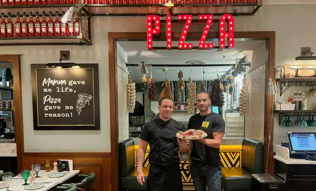 Das "Viva La Mamma" in der Inneren Stadt ist für seine einzigartigen, saisonalen Kreationen bekannt. Nun gibt's Ganslpizza. (Archiv) | Foto: Viva La Mamma