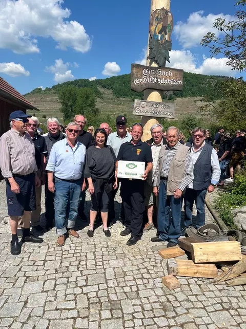Der Stammtisch mit dem neuen Kommandant der FF Rührsdorf. | Foto: Einsiedler