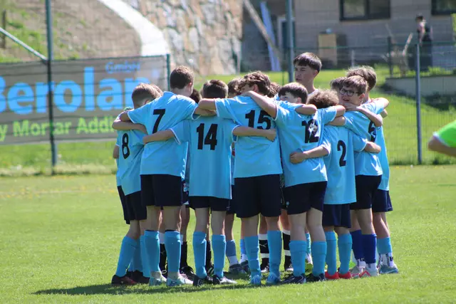 Die Sportmittelschüler aus Bad Kreuzen - Bild vom Schülerliga-Bezirksfinale am 30. April. | Foto: Meinbezirk Perg/Köck