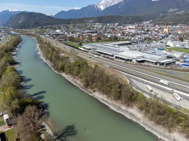 Die Anrainerinnen und Anrainer wurden bereits im Vorfeld über die Maßnahmen informiert. Denn: Speziell während der Abbrucharbeiten der bestehenden Lärmschutzwände und bei der Pfahlherstellung für die neuen Wände kann es zu einer temporär höheren Lärmbelastung kommen. | Foto: ASFINAG/EQ-Vis