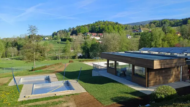 Tommy Veit pachtet dieses Jahr das Buffet des Freibades der Gemeinde Schwarzenberg. | Foto: Gemeinde Schwarzenberg