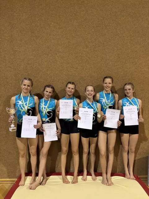 Starke Leistungen der ATV Schladming Girls v.l.n.r.: Lara Tritscher, Marisol Röder, Viktoria Perner, Mariella Gerharter, Valerie Assinger, Greta Knauß | Foto: Medea Lasser