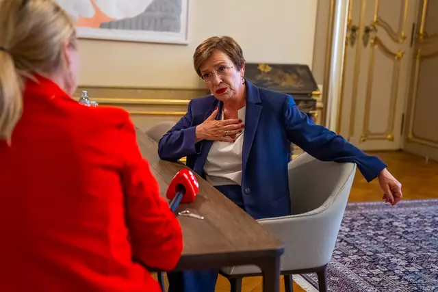 Doris Schmidauer: " In meinem Buch geht es darum, aufzuzeigen, in welchen Bereichen wir mehr Frauen brauchen und wo es schon tolle Vorbilder gibt – zum Beispiel Bürgermeisterinnen." | Foto: Gillian Scharf