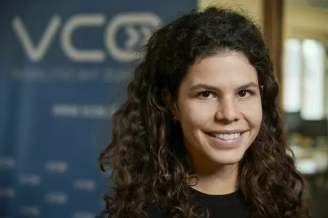 Katharina Jaschinsky ist VCÖ-Expertin informiert über NÖs Problemstellen für den Radverkehr. | Foto: Christopher Mavric