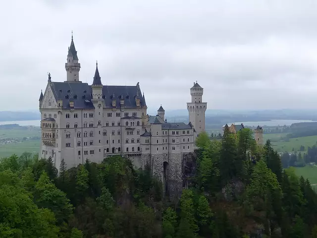 Schloss Neuschwanstein  | Foto: H.Bachinger 