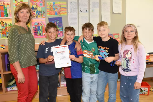 Erste Hilfe Bewerb 2025. Helfi-Bewerb: 3. VS Pabneukirchen 2.  | Foto: Zinterhof