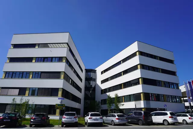 Seit einem Jahr ist die Klinik Oberwart in Betrieb. | Foto: Michael Strini