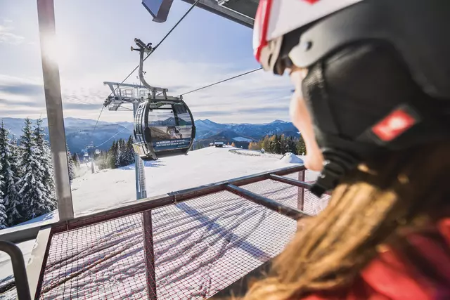 Der Seilbahnbetrieb vom Stadtzentrum auf die Bürgeralpe soll fortgeführt werden. Eine Investorengruppe bemüht sich darum. | Foto: Mariazeller Bürgeralpe/mariazellerland-blog.at