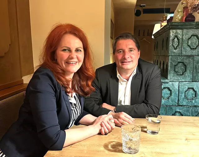 LR Cornelia Hagele und Wirtschaftsbund-Bezirksobmann Peter Seiwald. | Foto: Tiroler Wirtschaftsbund