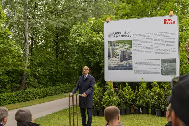 Landeshauptmann Anton Mattle: „Eine lebendige Erinnerungskultur wird durch sichtbare und erlebbare Gedenkstätten geprägt. | Foto: IKM/F.Bär