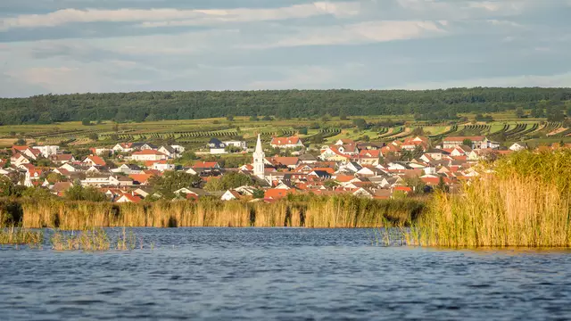 MeinBezirk verrät dir die spannendsten Wanderwege im Burgenland.  | Foto: Jerzy Bin