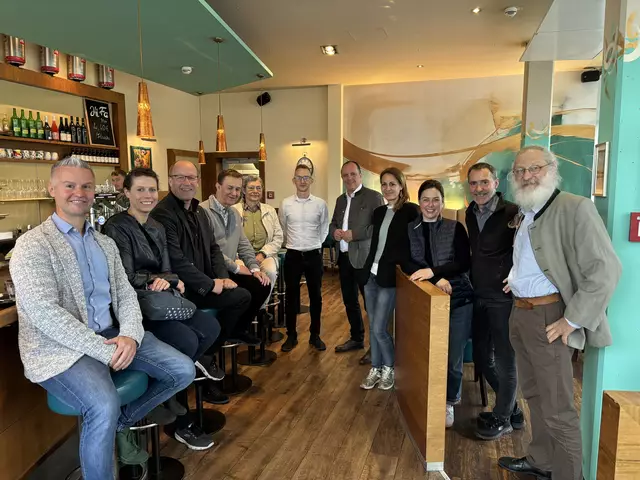 In entspannter Atmosphäre wurde beim Business-Frühstück im Contrast Café in Gleisdorf geplaudert. | Foto: MeinBezirk/Cornelia Riedler 