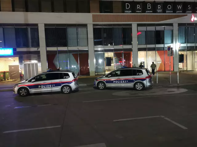 Donnerstagnacht kam es zu einem größeren Polizeieinsatz bei dem Bahnhof Floridsdorf. Ein Mann habe weitere Personen mit einem Messer bedroht.  | Foto: Luise Schmid/MeinBezirk