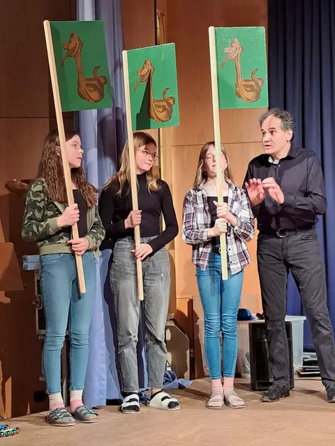 Bei der Aufführung des Stücks "Die Zauberflöte". | Foto: Mittelschule St. Georgen am Walde