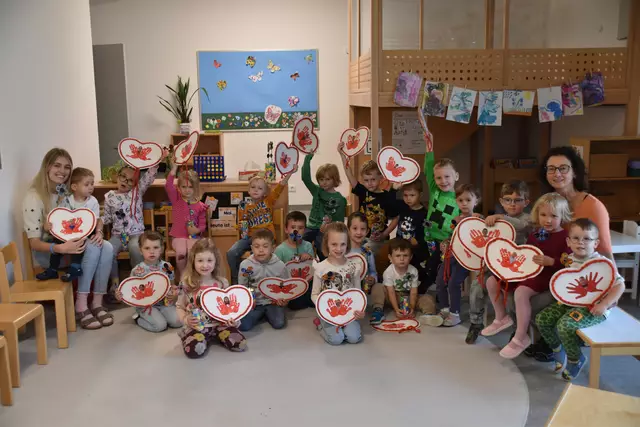 Die Kinder im Kindergarten bastelten für ihre Mütter tolle Geschenke zum Muttertag. | Foto: Michael Strini