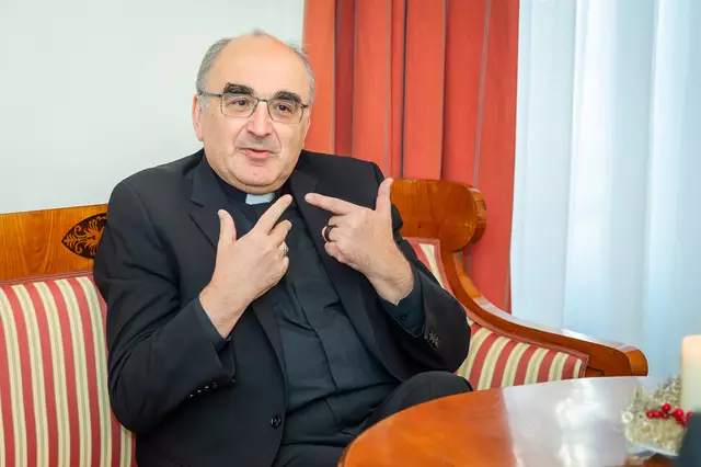 Bischof Wilhelm Krautwaschl durfte den neuen Papst Leo XIV. in der Vergangenheit bereits persönlich kennenlernen.  | Foto: Brand Image