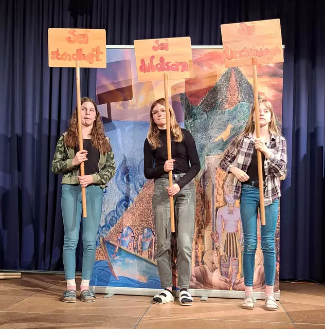 Bei der Aufführung des Stücks "Die Zauberflöte". | Foto: Mittelschule St. Georgen am Walde