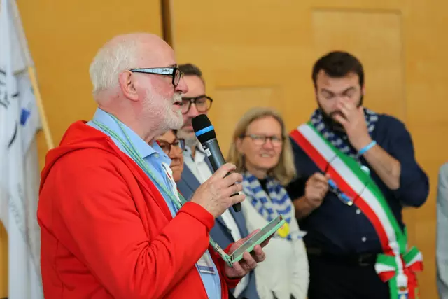 Sichtlich beeindruckt vom Engagement von rund 420 Jugendlichen und des tollen Organisationsteams zeigte sich Guy Dockendorf (Präsident Muathausenkomitee International) 
