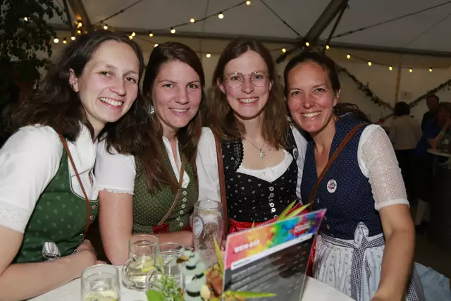 Kathrin, Simone, Bettina, Judith hatten sichtlich Spaß | Foto: Thomas Fischer/zema-medien.de