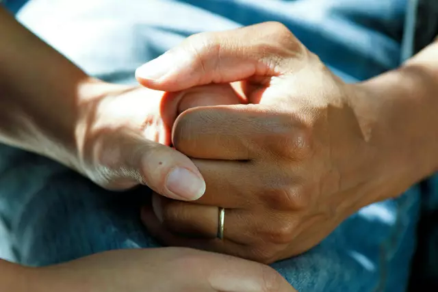 Der Tag der Pflege ist für viele ein Anlass, über den Beruf und dessen Finanzierung zu sprechen. (Symbolbild) | Foto: National Cancer Institute/unsplash