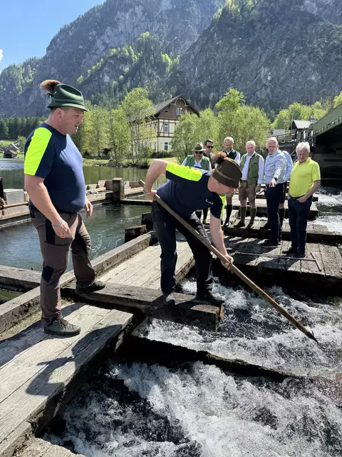 Zu Besuch bei der Seeklause in Steeg. | Foto: OÖVP Salzkammergut