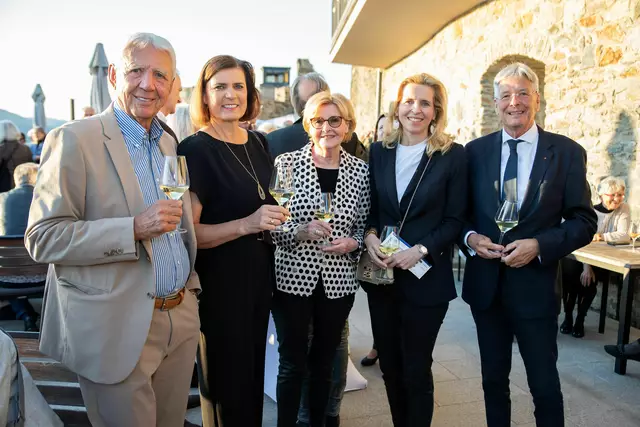 Alfred und Andrea Riedl, Ines Hinteregger und Peter Kaiser. | Foto: LPD Kärnten/Gleiss