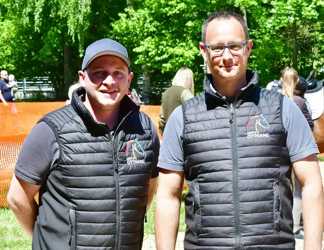 Obmann Philipp Slezina, (li) Obm.Stv. Markus Zenz 