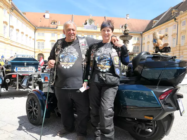 Mit dem Trike auf Tour: Robert Lembeck, geborener Melker mit Elisabeth  | Foto: Gerlinde Siebenhandl