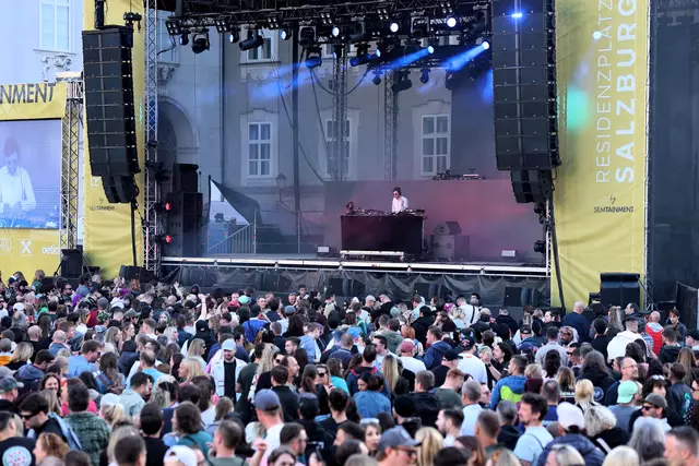 Abschluss des Konzert-Doppels der Electro-Music  | Foto: HKroBild