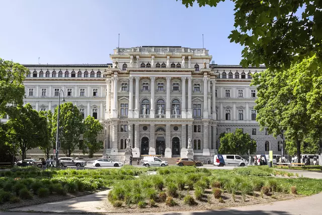 Die Oberstaatsanwaltschaft Wien hat die Prüfung einer möglichen Fortführung der Ermittlungen angewiesen.  | Foto:  Weingartner-Foto / picturedesk.com