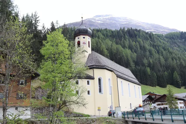 Anna Dengel wurde einst in der Pfarrkirche Steeg getauft - 100 Jahre nach ihrer Ordensgründung wurden die Feierlichkeiten genau hier begangen.  | Foto: Elisabeth Zangerl
