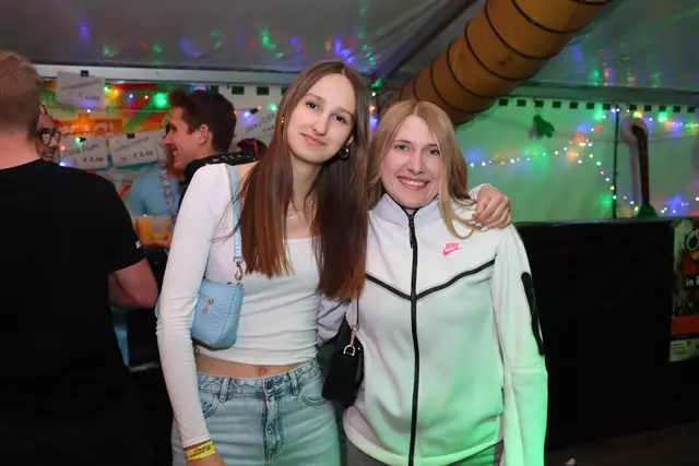 Feli und Isa sind schon lange beste Freundinnen. | Foto: Markus Bäumler/zema-medien.de