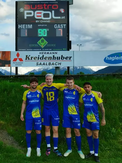 Die erfolgreichen Torschützen des FC Zell am See. | Foto: Foto: FC Zell am See