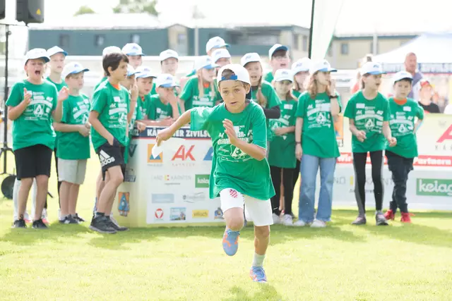 Das Safety-Spiel für Lebensretter fordert Schnelligkeit und Teamgeist von den jungen Teilnehmern. | Foto: Kinder-Sicherheitsolympiade (KSO)