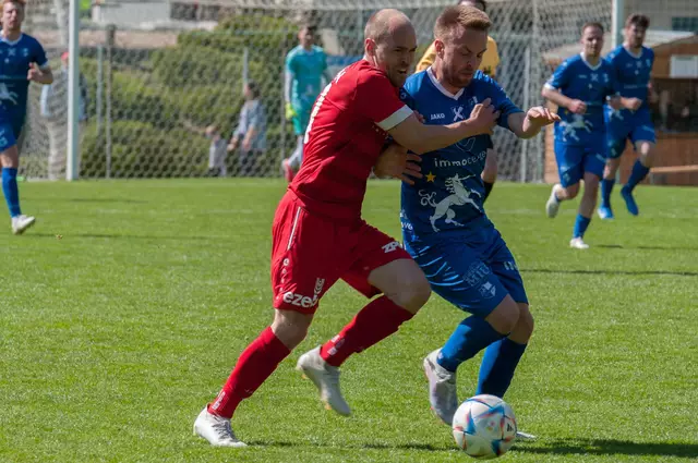 In Hälfte Zwei punktete Mils vor allem durch Zweikampfstärke. | Foto: Hubmann