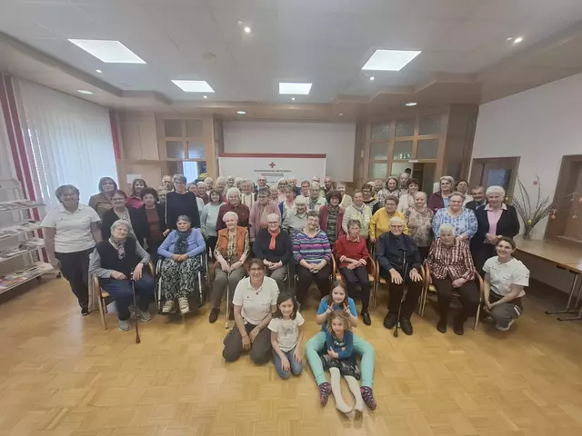 Beim Seniorentreff im Mai 2025 | Foto: Rotes Kreuz Waidhofen/Thaya